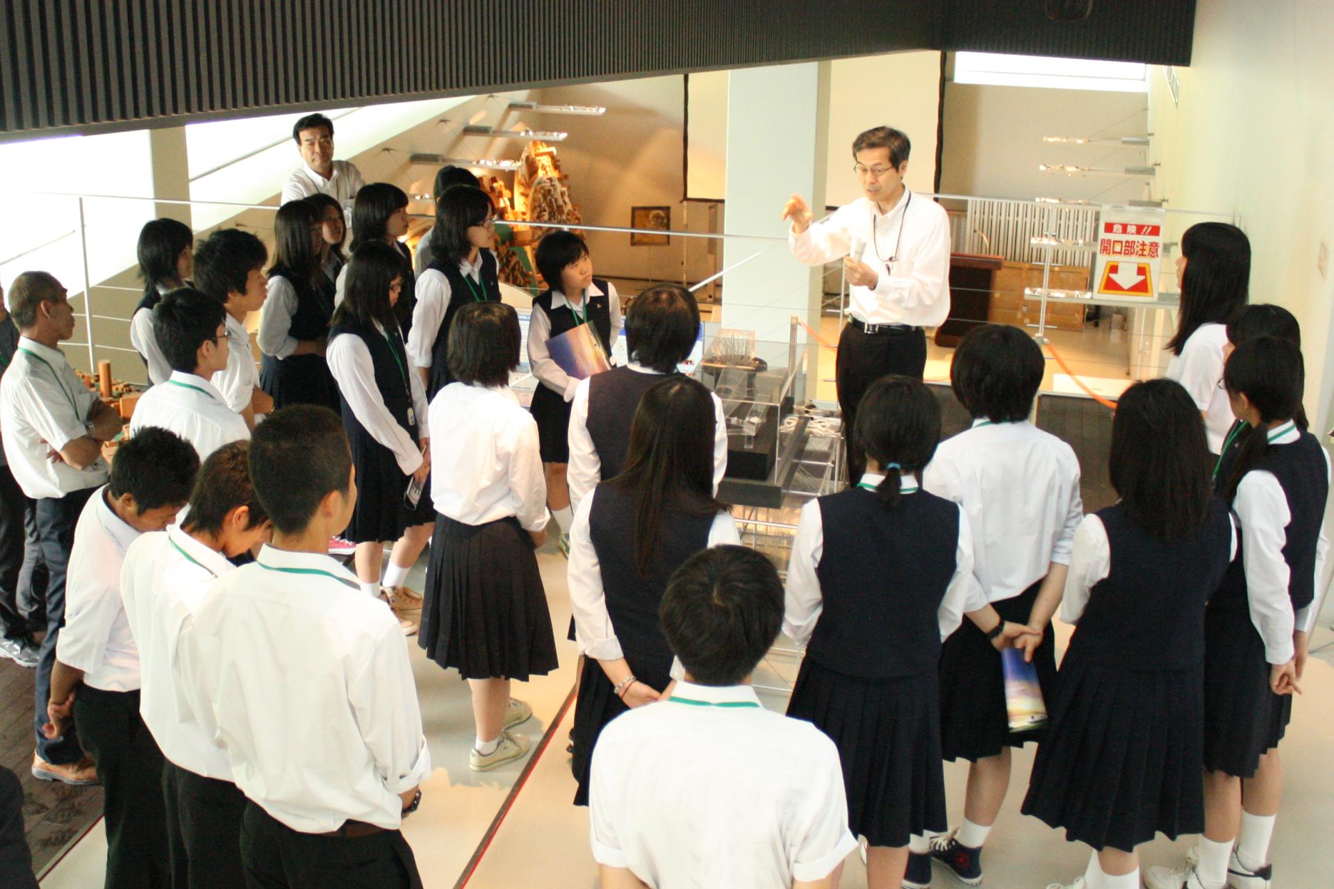 サムネイル 2: 【学校教育機関対象】清水建設株式会社　シミズ・オープン・アカデミー　